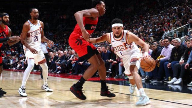 布克vs猛龙集锦 饱受伤病困扰12投10铁仅得8分