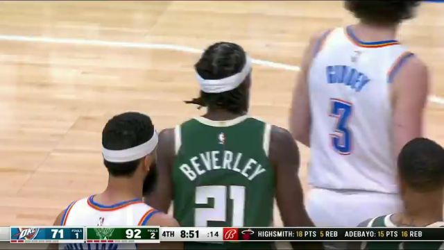 NBA常规赛：雷霆vs雄鹿英文原声全场回放