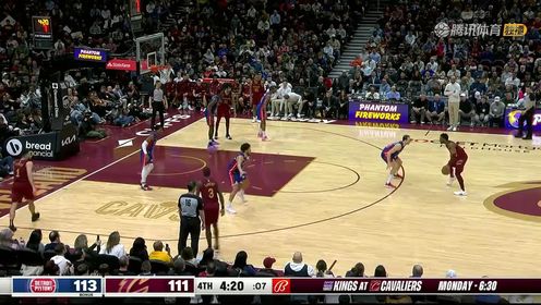 《NBA骑士》关键时刻还得看我！ 米切尔大包大揽里突外投独得12分
