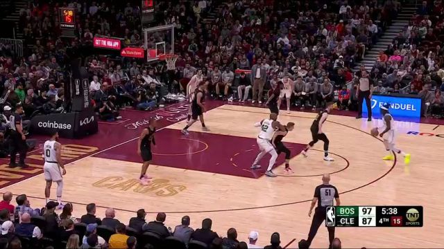 NBA常规赛：凯尔特人vs骑士第4节中文解说回放