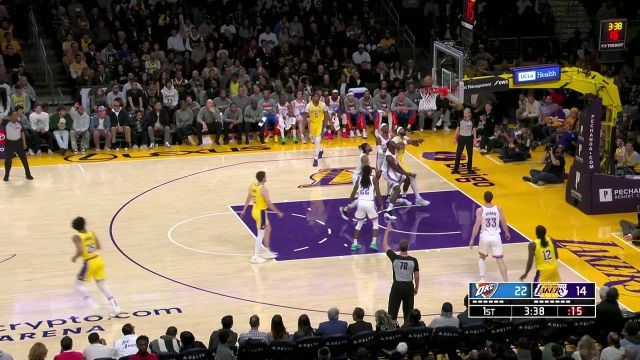 追平只需一瞬间 湖人三分如雨一波11-0扳平比分