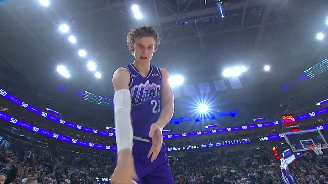森林狼114-104爵士 爱德华兹32+7+7率队豪取三连胜