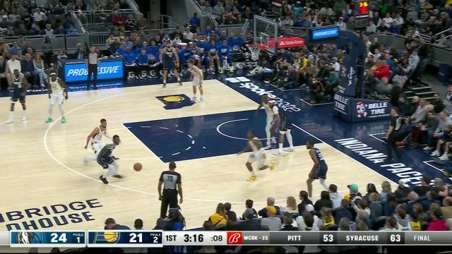 反击速度快如闪电！ 哈利伯顿接球反击快攻双手灌筐