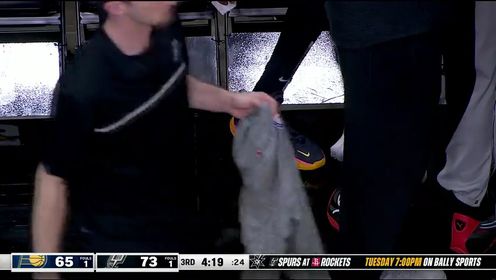 《圣安东尼奥马刺》NBA常规赛：步行者vs马刺第3节中文解说回放