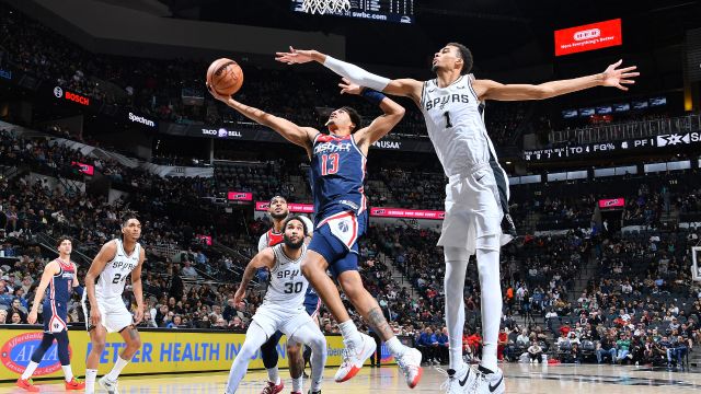 奇才118-113马刺 奇才全民皆兵逆风翻盘取得两连胜