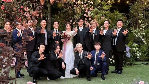 韩庚参加厉旭婚礼，Super Junior13人重聚，唱跳经典歌曲引回忆杀