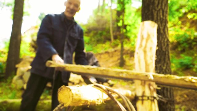 你能做到吗?山里人的生活智慧:简单中的幸福与满足