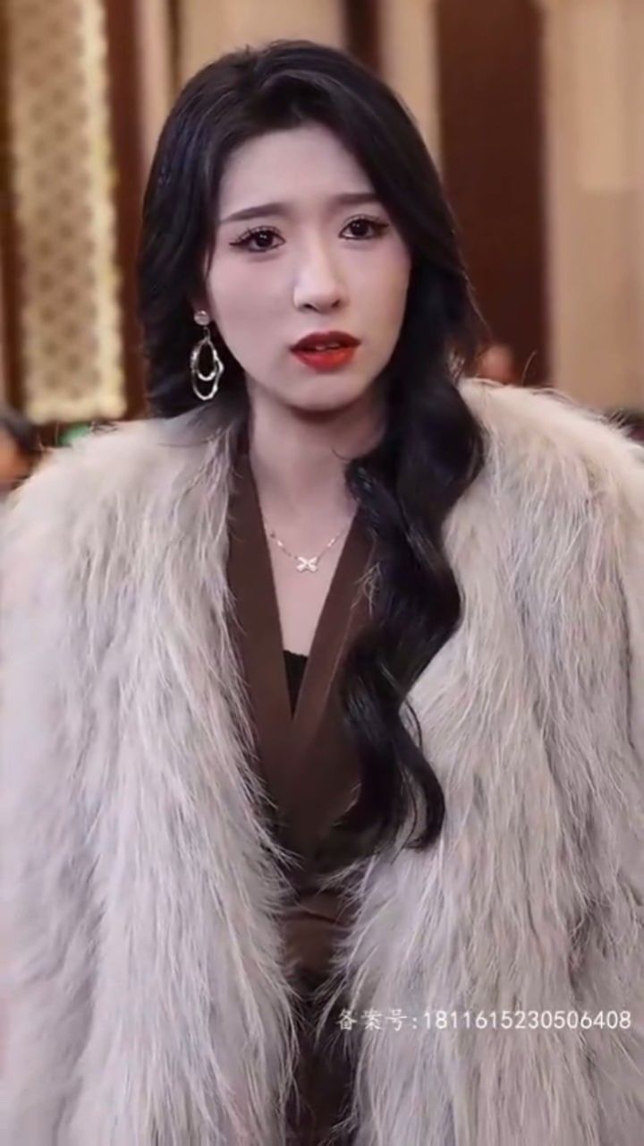 我的冰山美女老婆图片