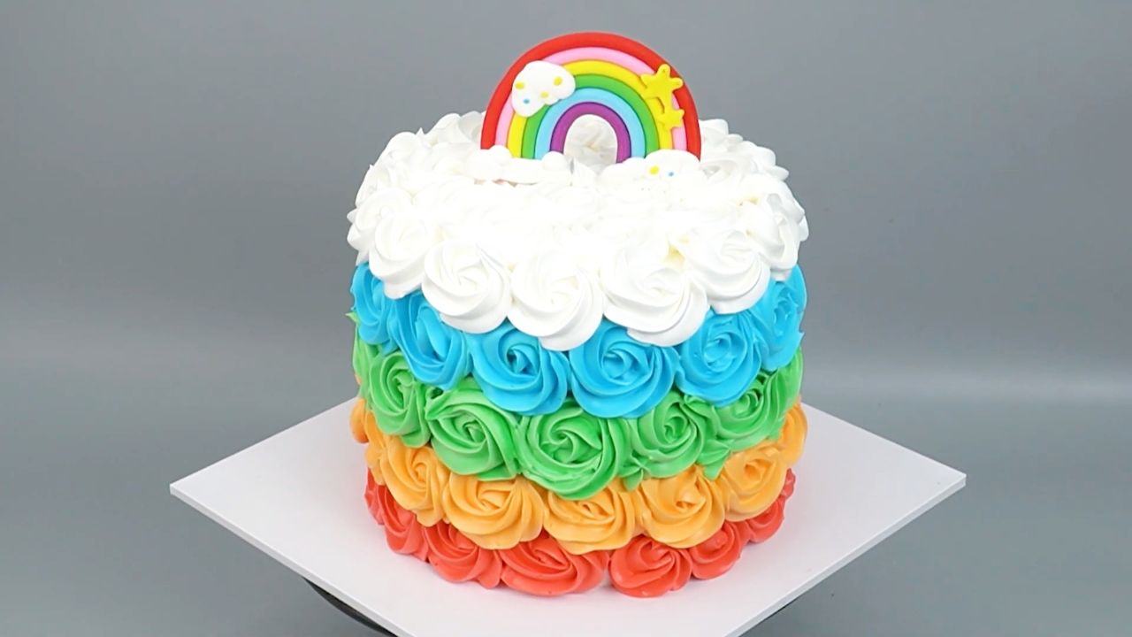 彩虹奶油蛋糕装饰创意