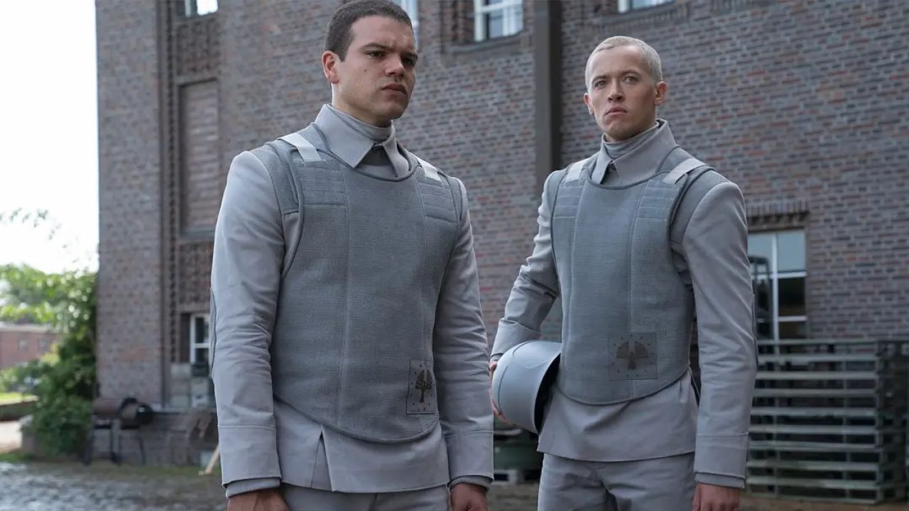 《饥饿游戏:鸣鸟与蛇之歌》科里奥兰纳斯·斯诺,权力之路的荆棘与荣光