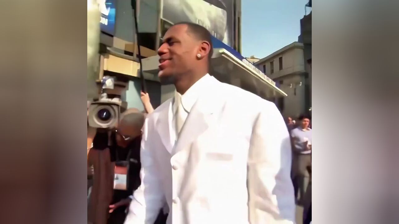 詹姆斯#铁铁的nba特辑#卡梅隆安东尼