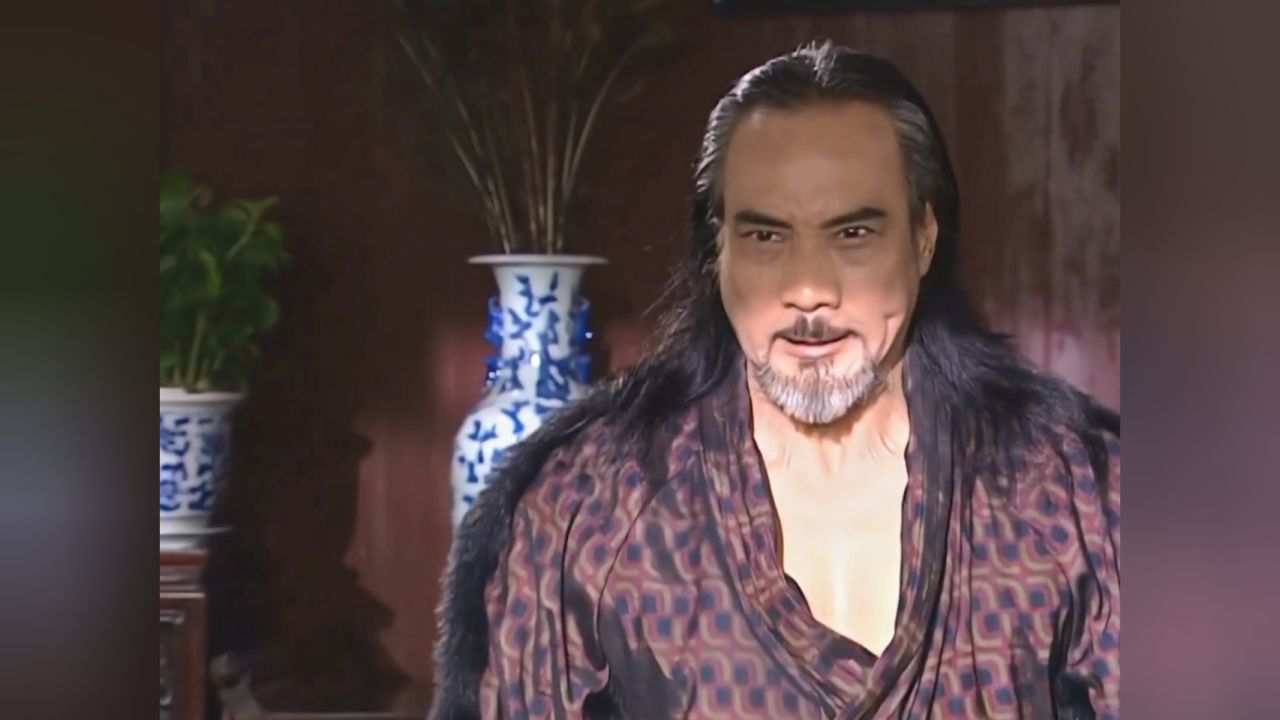 尹仲气场如此强大,霸气侧漏