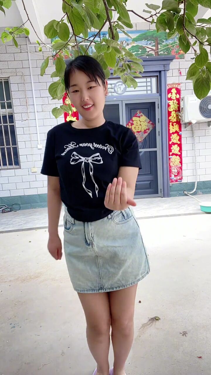 浅跳一下 #微胖女人