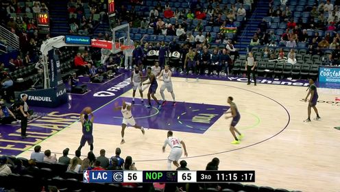 《NBA全场集锦》持续拉开分差！麦科勒姆连续命中两记外线三分