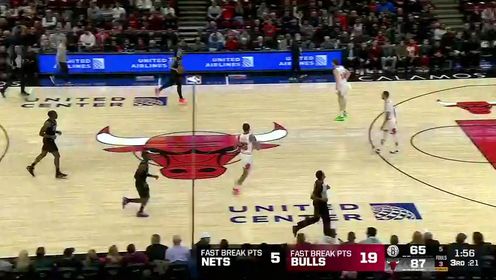 《芝加哥公牛》 NBA常规赛：篮网vs公牛第3节中文解说回放
