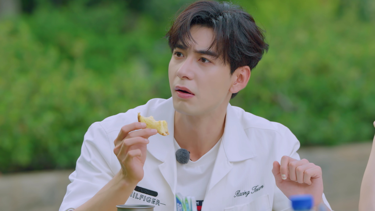 彩蛋:陈星旭被西班牙美食香迷糊