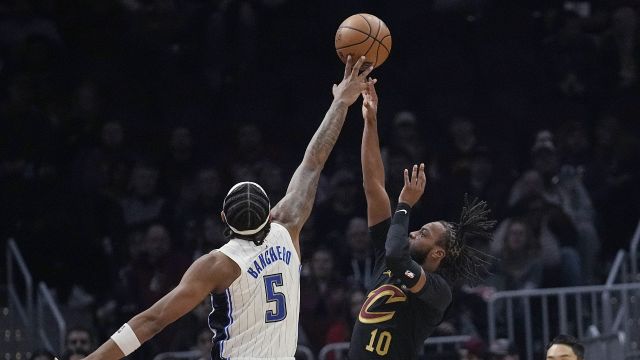 班凯罗vs骑士集锦 翻江倒海狂轰42+6生涯新高
