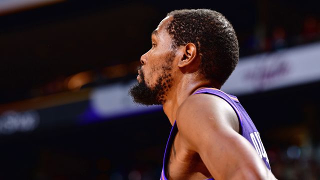 杜兰特vs奇才集锦 砍下全场最高28分 滑翔暴扣杀死比赛