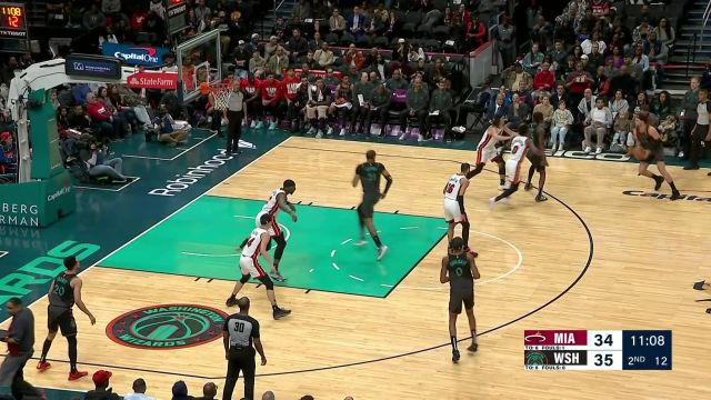 你有来言我有去语！希罗三分发炮迫近分差 基斯珀特随即超远发炮还以颜色