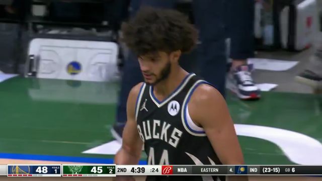 NBA常规赛：勇士vs雄鹿第2节英文原声回放