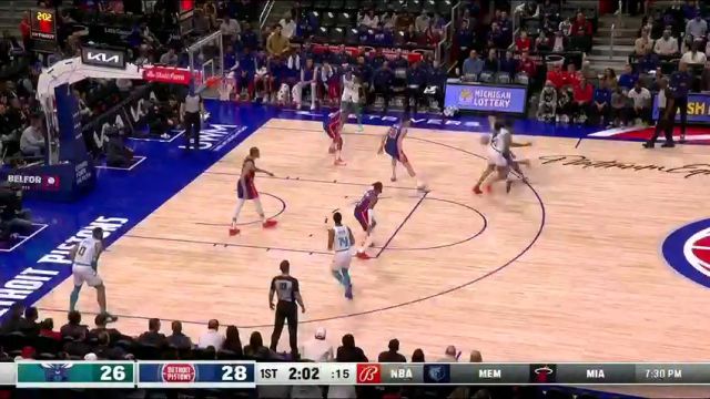 黄蜂vs活塞第1节英文原声回放