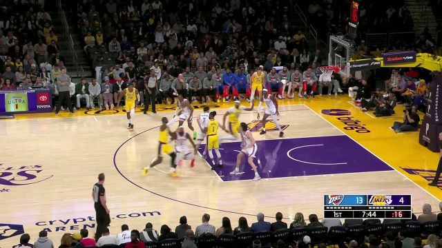 保留节目提前上演 詹姆斯空中一抛连线浓眉空接暴扣