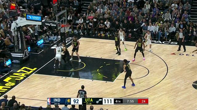 铜墙铁壁制霸禁区！凯斯勒迎面按帽希布韦遮天蔽日