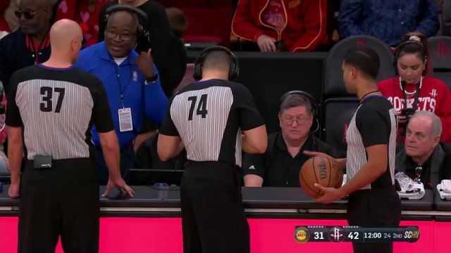 NBA常规赛：湖人vs火箭第2节英文原声回放