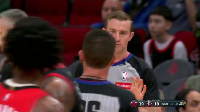 NBA常规赛：公牛vs火箭第1节中文解说回放