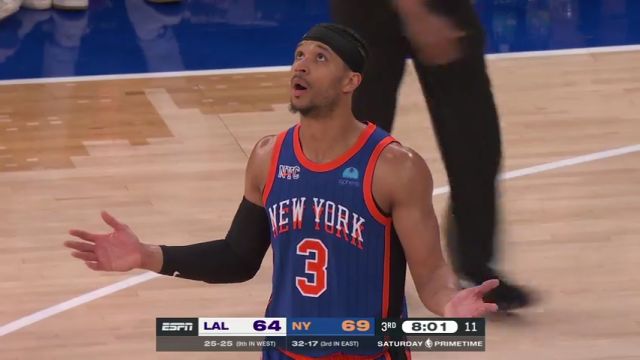 湖人vs尼克斯第3节英文原声回放