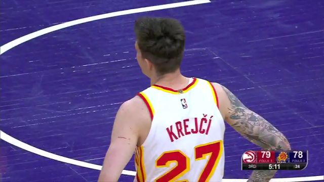 老鹰vs太阳第3节中文解说回放