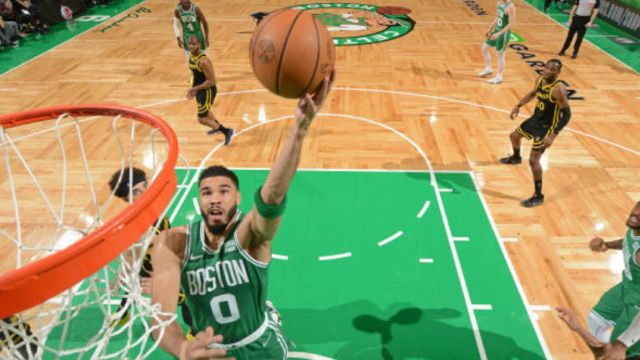 勇士88-140凯尔特人 库里仅4分难敌绿军双杰合砍56分