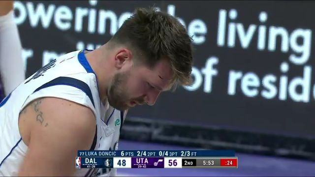 NBA常规赛：独行侠vs爵士英文原声全场回放