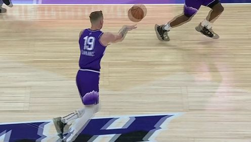 《NBA全场集锦》攻击箭头人物 塞克斯顿反击游龙戏耍防守完成2+1