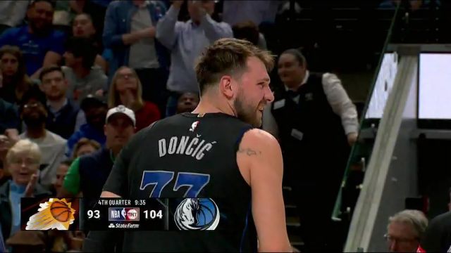 NBA常规赛：太阳vs独行侠第4节中文解说回放