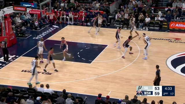 正面击穿防线 瓦塞尔手递手传球战斧劈扣限时奉上