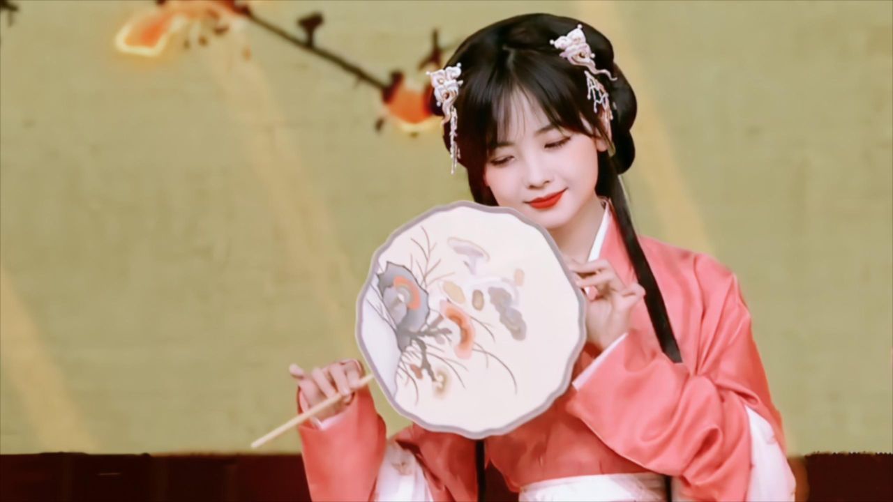 今人不见古时玥：王冰冰首部短剧，全员欢乐喜剧人！_高清1080P在线观看平台_腾讯视频