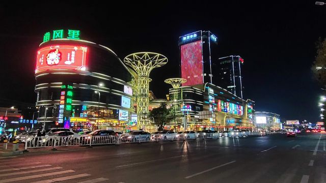 潮州新地标南风里,规模宏大灯光璀璨,闹市区的繁华城市新名片