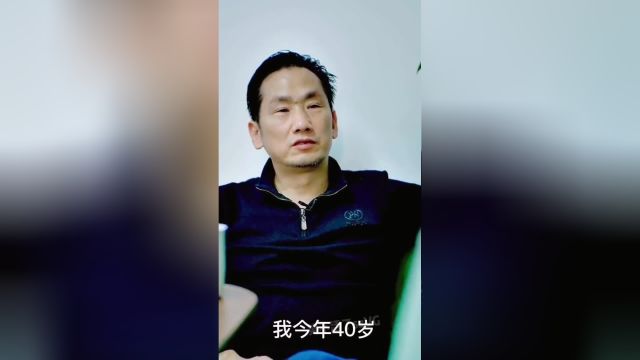 四大成功人士:成功人士的世界根本不敢想啊,出门居然开共享单车