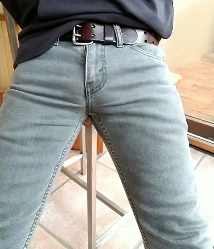 尿裤子男_高清108