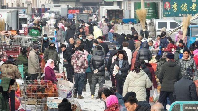 新春走基层 | 我在叶盛赶大集