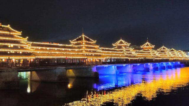 自驾游全国第88天,在湖南芷江县看看最长的风雨桥还有万和鼓楼