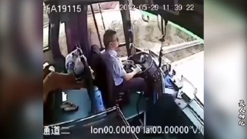 大巴车玻璃被击穿，“英雄司机”吴斌在生命最后76秒挽救24名乘客