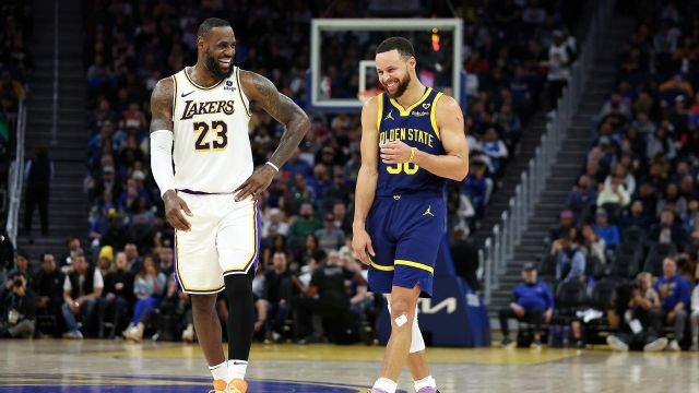 湖勇三番战来袭：詹库眉均出战存疑 麦迪以及美媒ESPN看好湖人获胜