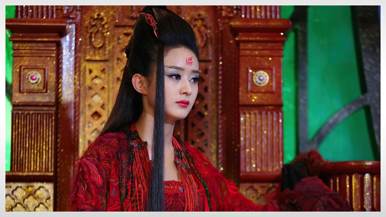 女孩第一天回去当掌门,就摔成了狗吃屎