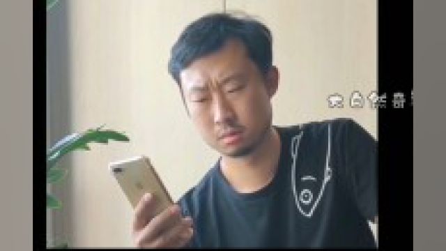 表情包网红界的泥石流,狐主任它来了