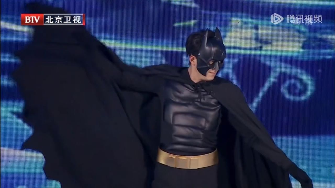 考古林更新在综艺跨界冰雪王中的精彩表现!