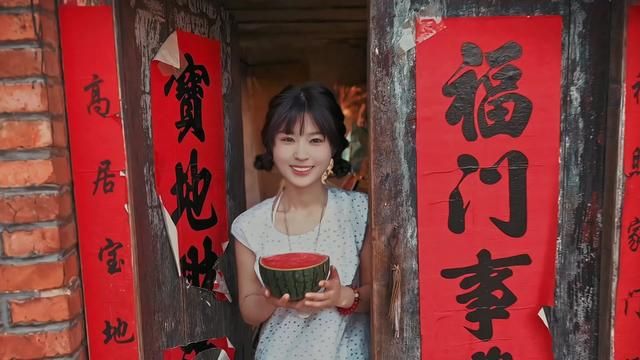 农村老家的夏天童话般的感觉,还记得小时候吗?只属于乡村的美好时光.#我的乡村生活 #农村生活 #乡村守护人 #夏天的味道