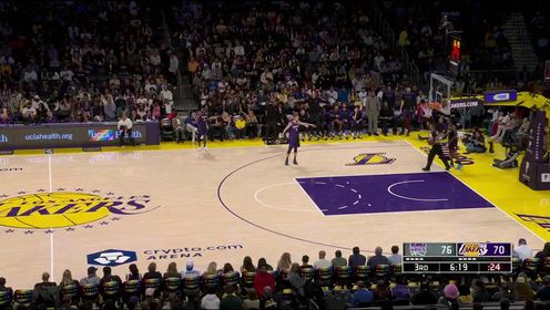 《洛杉矶湖人》【回放】NBA常规赛：国王vs湖人第3节英文原声回放