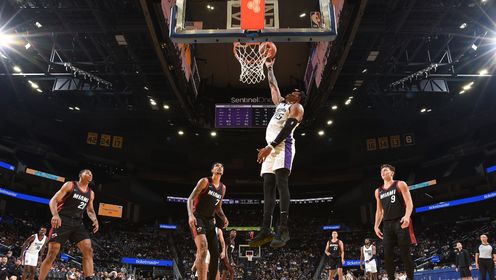 《NBA全场集锦》【原声】热火102-86国王蓝队 热火两人得分20+力克国王